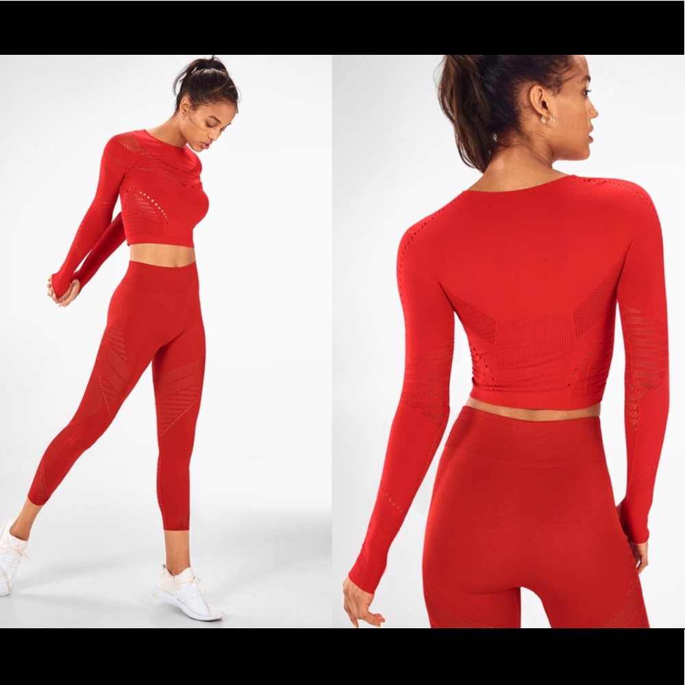 Fabletics Set (Top + Leggings)